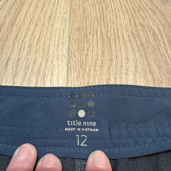 Title Nine Nimblene Swingtastic Skort Womens 12 Blue Athletic Stretch Activewear - Picture 3 of 11